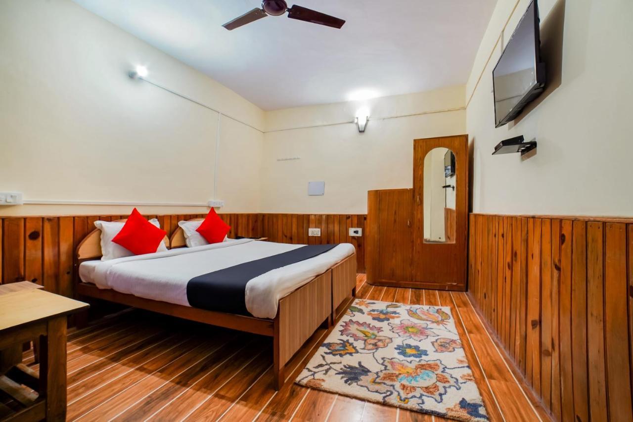 Capital O 47240 Hotel Blossom Resort Kausani Kültér fotó