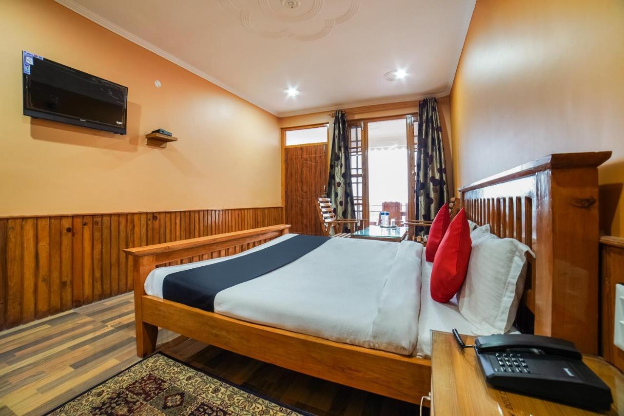 Capital O 47240 Hotel Blossom Resort Kausani Kültér fotó