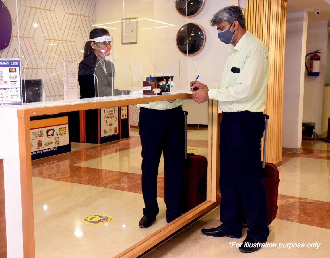 Capital O 47240 Hotel Blossom Resort Kausani Kültér fotó